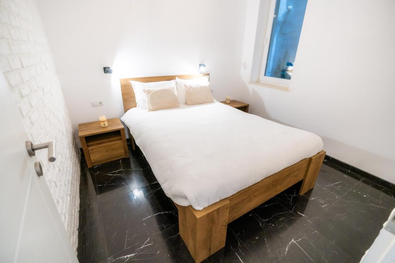 Guest Studio Apartment Brasov Luaran gambar